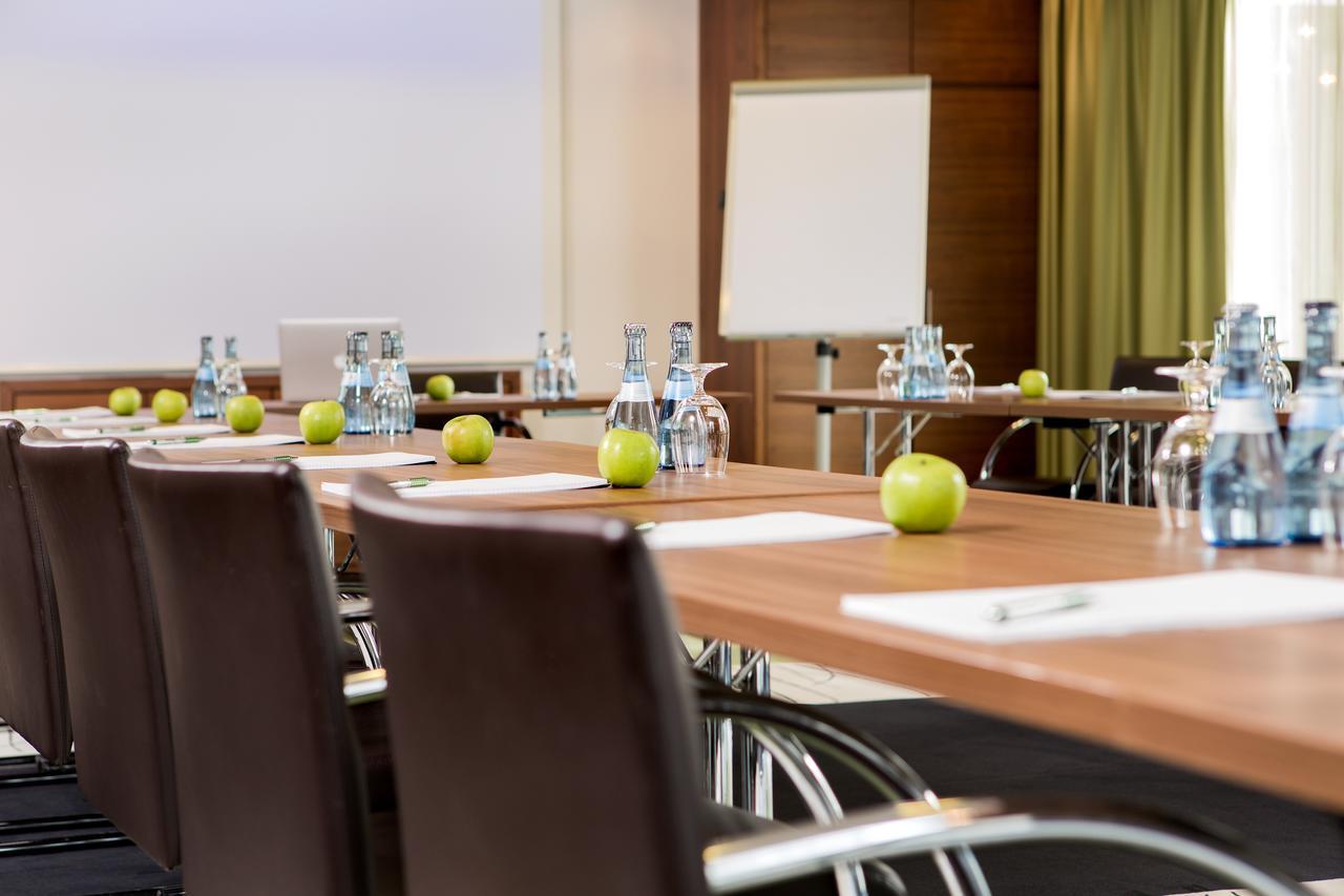 Hotel-Restaurant Distlerhof Leinburg Экстерьер фото